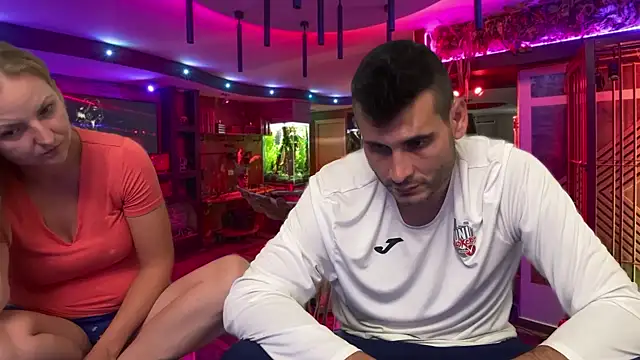 Snapshot of hornycouplefuck12 chatting on October 2025 09:38:01 PM hornycouplefuck12 online show from October 2025 09:38:01 PM