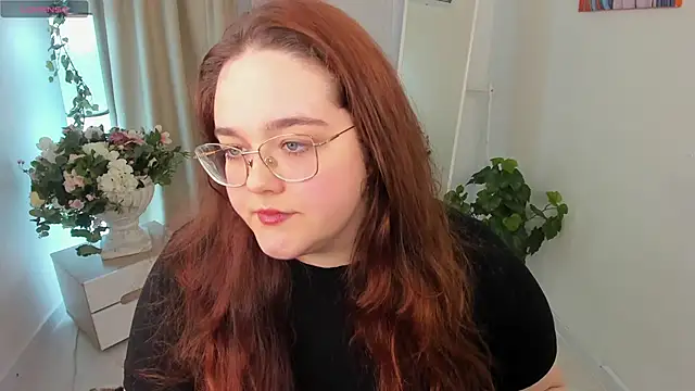 Neko Moor online show from October 2025 08:32:02 PM