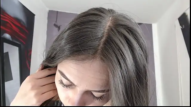 Snapshot of aleesha_cameron02 chatting on October 2025 07:11:02 PM aleesha cameron02 online show from October 2025 07:11:02 PM