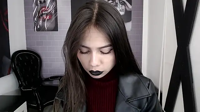 Snapshot of aleesha_cameron02 chatting on October 2025 12:09:02 PM aleesha cameron02 online show from October 2025 12:09:02 PM