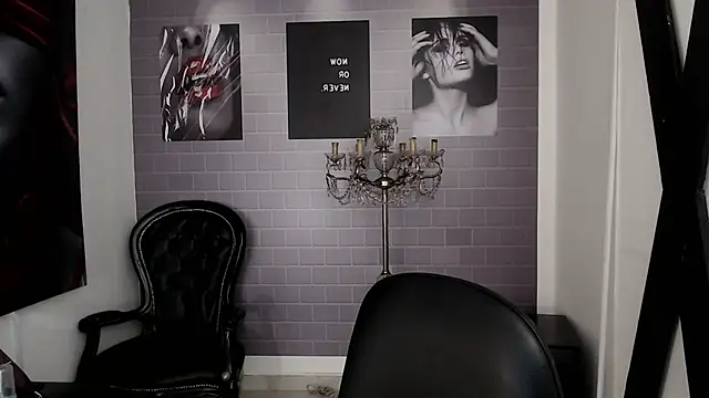 Snapshot of aleesha_cameron02 chatting on November 2025 01:20:01 PM aleesha cameron02 online show from November 2025 01:20:01 PM