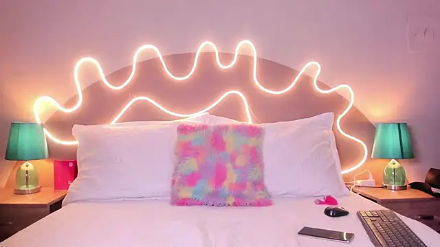 Snapshot of Enrrixxx_ chatting on September 2025 12:34:01 AM Enrrixxx online show from September 2025 12:34:01 AM