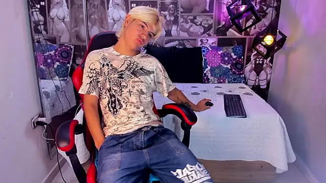 Snapshot of Enrrixxx_ chatting on September 2025 12:58:02 AM Enrrixxx online show from September 2025 12:58:02 AM