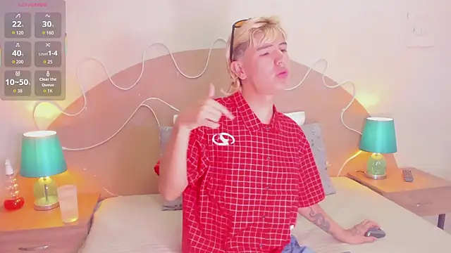 Snapshot of Enrrixxx_ chatting on November 2025 12:21:01 AM Enrrixxx online show from November 2025 12:21:01 AM