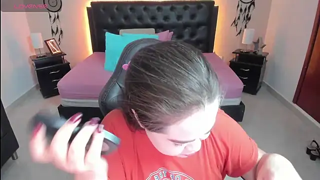 Snapshot of LolaVillalobos chatting on September 2025 01:49:01 PM LolaVillalobos online show from September 2025 01:49:01 PM