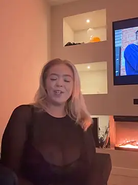 Snapshot of KaylaTrudi chatting on September 2025 07:26:02 PM KaylaTrudi online show from September 2025 07:26:02 PM