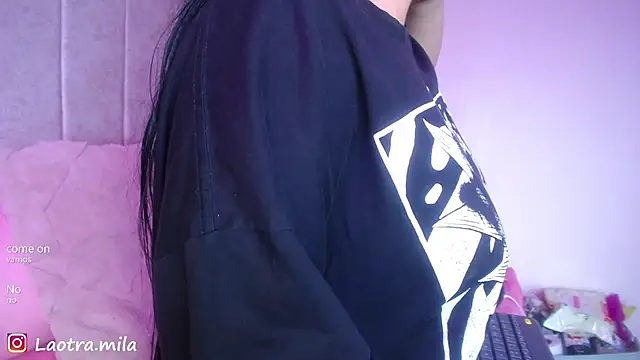 juliettaa 1 online show from October 2025 02:40:02 AM