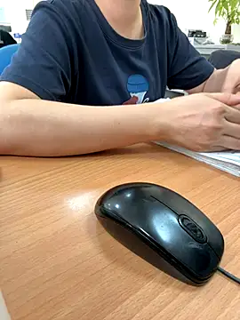 Snapshot of PhuongNhi21 chatting on October 2025 01:58:02 AM PhuongNhi21 online show from October 2025 01:58:02 AM