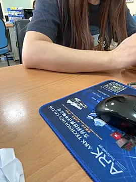 Snapshot of PhuongNhi21 chatting on October 2025 01:49:02 AM PhuongNhi21 online show from October 2025 01:49:02 AM