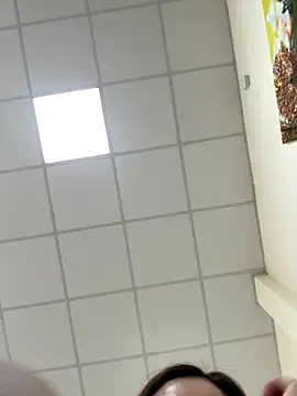 Snapshot of PhuongNhi21 chatting on November 2025 01:38:01 AM PhuongNhi21 online show from November 2025 01:38:01 AM