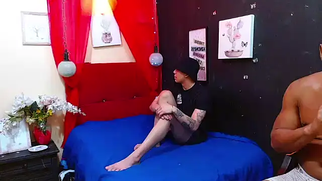 luccasbigcock online show from October 2025 10:51:02 PM