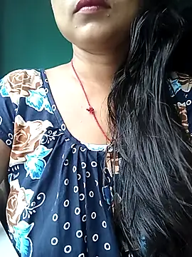 Desi couple305 online show from September 2025 02:35:01 AM