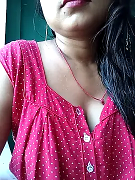 Desi couple305 online show from September 2025 01:33:01 AM