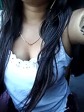 Desi couple305 online show from October 2025 01:47:02 AM