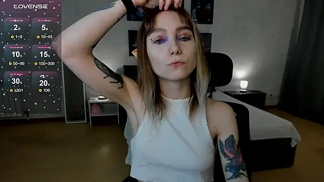 Snapshot of tattoo_art_baby chatting on November 2025 01:30:02 AM tattoo art baby online show from November 2025 01:30:02 AM