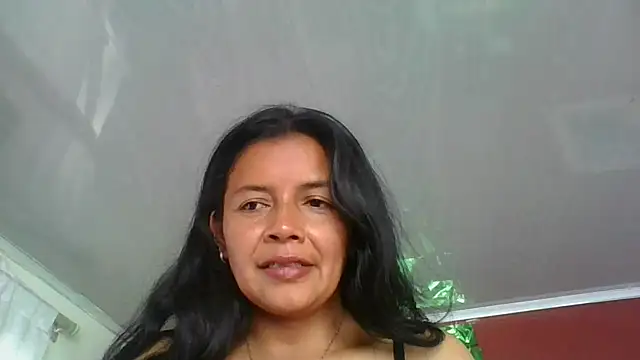 DianaOchoa  online show from October 2025 07:36:02 PM
