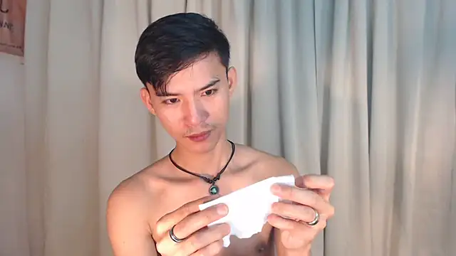 Snapshot of asian_dai chatting on September 2025 09:58:01 PM asian dai online show from September 2025 09:58:01 PM