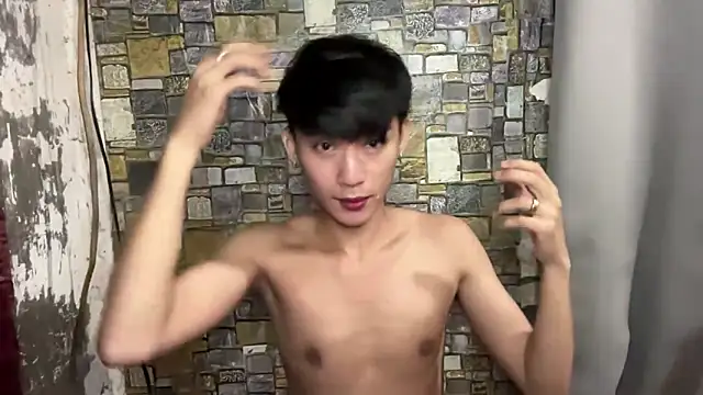 Snapshot of asian_dai chatting on September 2025 04:12:01 PM asian dai online show from September 2025 04:12:01 PM