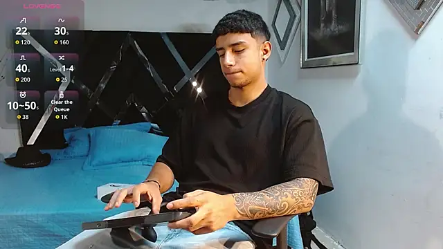 Snapshot of jaze_bradley chatting on September 2025 11:44:01 AM jaze bradley online show from September 2025 11:44:01 AM