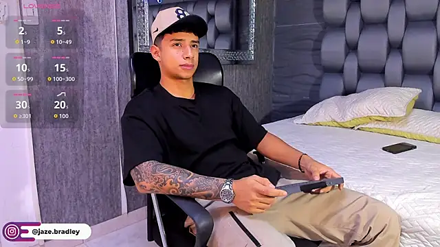 Snapshot of jaze_bradley chatting on September 2025 11:24:02 AM jaze bradley online show from September 2025 11:24:02 AM