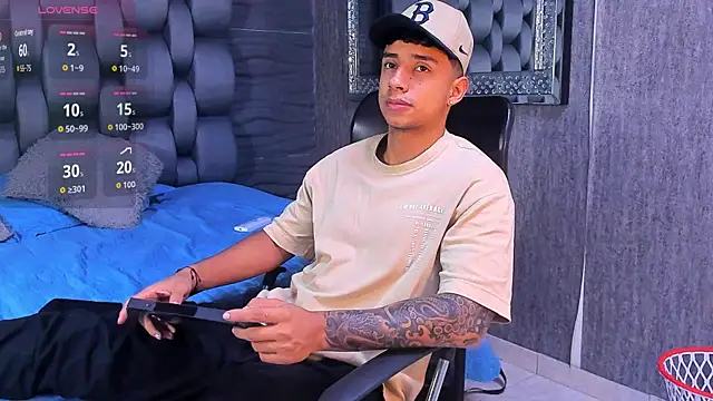 Snapshot of jaze_bradley chatting on October 2025 11:38:02 AM jaze bradley online show from October 2025 11:38:02 AM