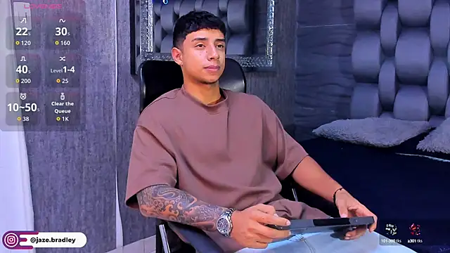 Snapshot of jaze_bradley chatting on October 2025 11:18:02 AM jaze bradley online show from October 2025 11:18:02 AM