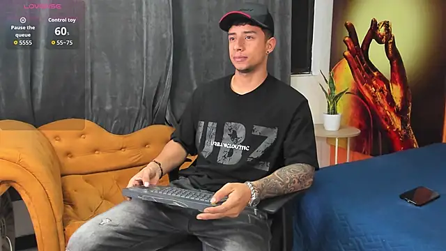 Snapshot of jaze_bradley chatting on October 2025 11:20:02 AM jaze bradley online show from October 2025 11:20:02 AM