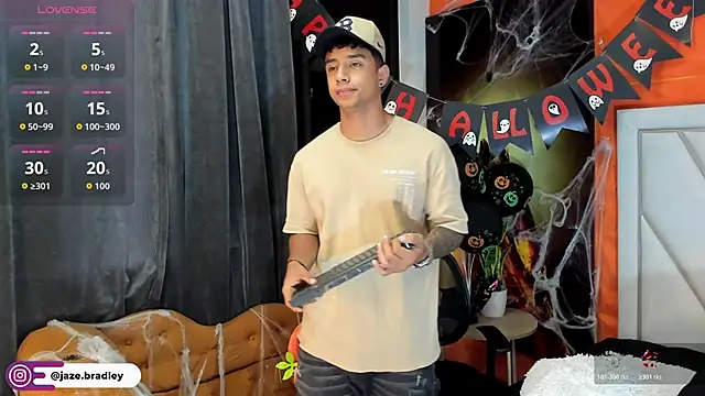 Snapshot of jaze_bradley chatting on October 2025 11:32:02 AM jaze bradley online show from October 2025 11:32:02 AM