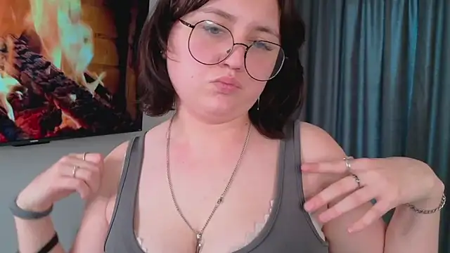 Margaret Nelson online show from September 2025 12:20:01 PM