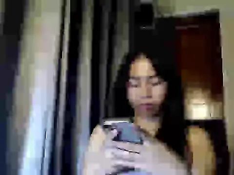 candycrushyyy online show from October 2025 07:01:01 PM