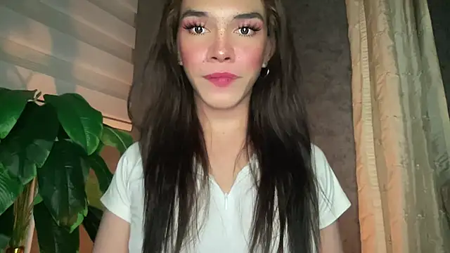 Snapshot of Misselliefayexxx chatting on October 2025 09:38:02 AM Misselliefayexxx online show from October 2025 09:38:02 AM