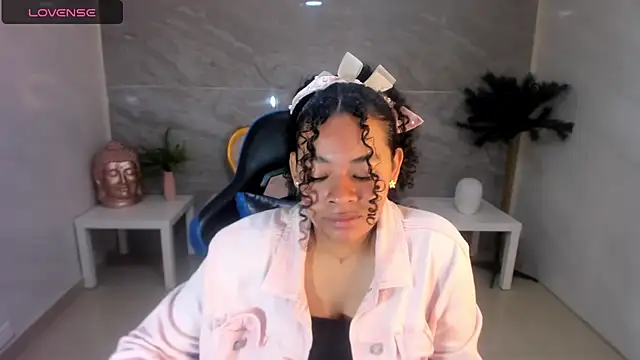 risada temptation s online show from October 2025 07:46:02 PM