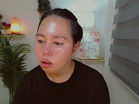 kimbratx online show from September 2025 10:33:02 PM