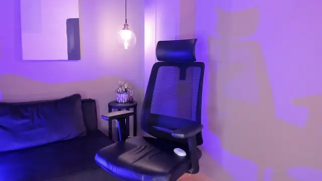 emily mars1 online show from September 2025 08:43:01 PM