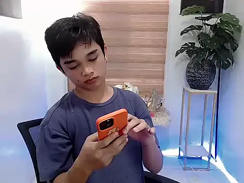 Snapshot of sexysam14 chatting on October 2025 11:05:01 PM sexysam14 online show from October 2025 11:05:01 PM