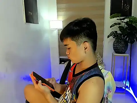 Snapshot of sexysam14 chatting on November 2025 05:04:02 PM sexysam14 online show from November 2025 05:04:02 PM