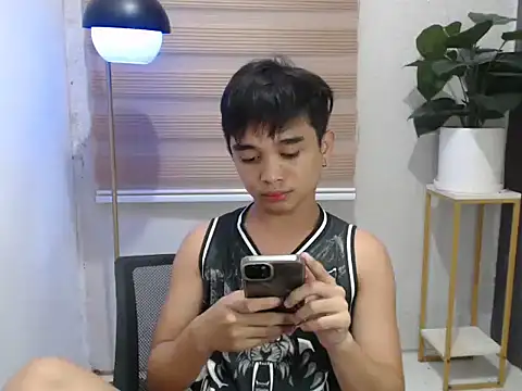 Snapshot of sexysam14 chatting on November 2025 12:15:02 PM sexysam14 online show from November 2025 12:15:02 PM