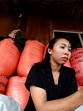 emaame68 online show from October 2025 06:21:02 AM