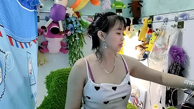 emgaixinhngoan online show from November 2025 02:39:02 PM