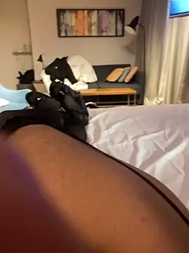 Samira19978 online show from October 2025 08:42:01 AM