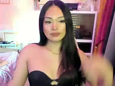 urluscious russel online show from October 2025 10:42:02 PM