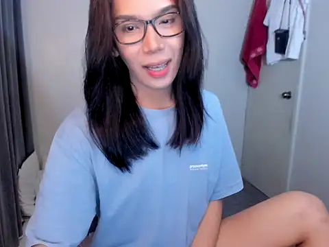 Snapshot of lucyshanex chatting on October 2025 09:57:01 PM lucyshanex online show from October 2025 09:57:01 PM