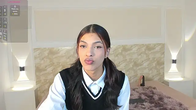 AyshelMoon7 online show from September 2025 12:18:01 PM