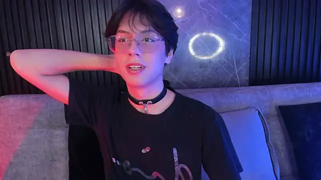 luixdust  online show from October 2025 05:31:02 AM