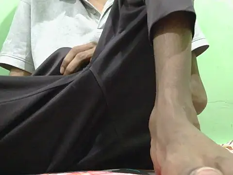 rockyy23boy online show from September 2025 12:16:01 PM