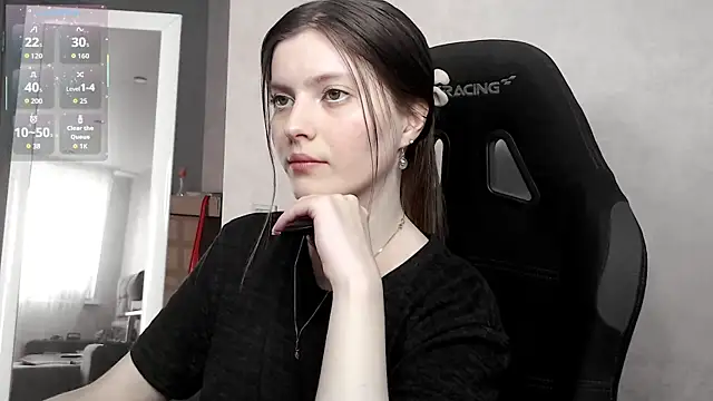 cute elfy  online show from September 2025 02:09:02 PM