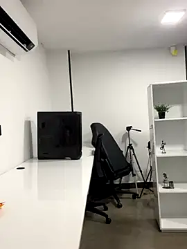 megan bigboobs  online show from October 2025 10:49:01 AM