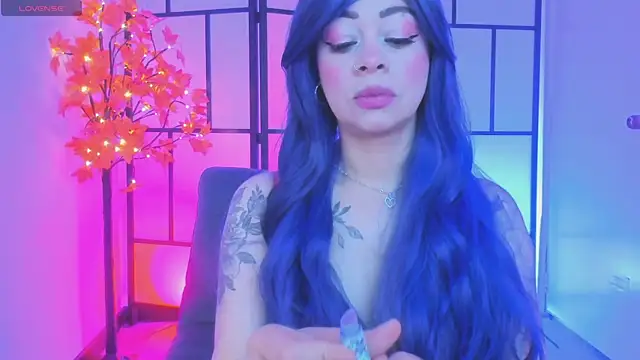juanita-69 online show from September 2025 04:14:02 AM