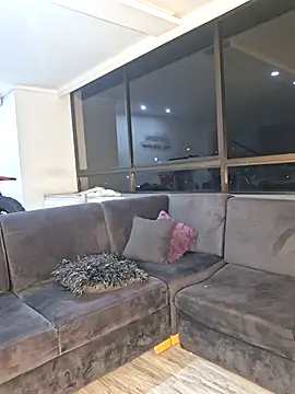 Snapshot of BeccaReedd chatting on September 2025 03:08:01 AM BeccaReedd online show from September 2025 03:08:01 AM