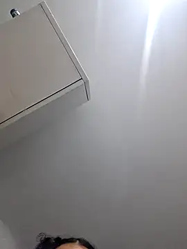 Snapshot of BeccaReedd chatting on October 2025 03:04:01 AM BeccaReedd online show from October 2025 03:04:01 AM